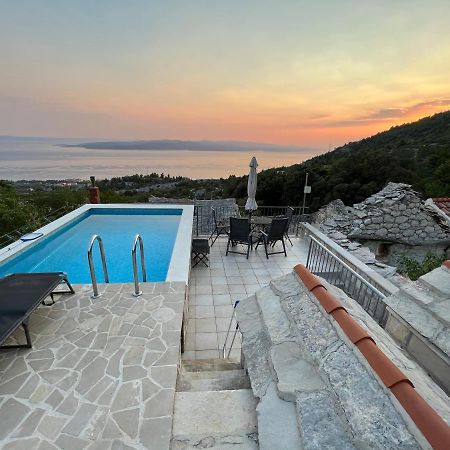 Villa Kristina - Ferienhaus Baska Voda - Topici, Private Outdoor Swimmingpool, Wifi Ngoại thất bức ảnh