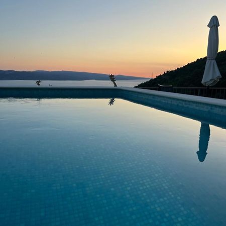Villa Kristina - Ferienhaus Baska Voda - Topici, Private Outdoor Swimmingpool, Wifi Ngoại thất bức ảnh